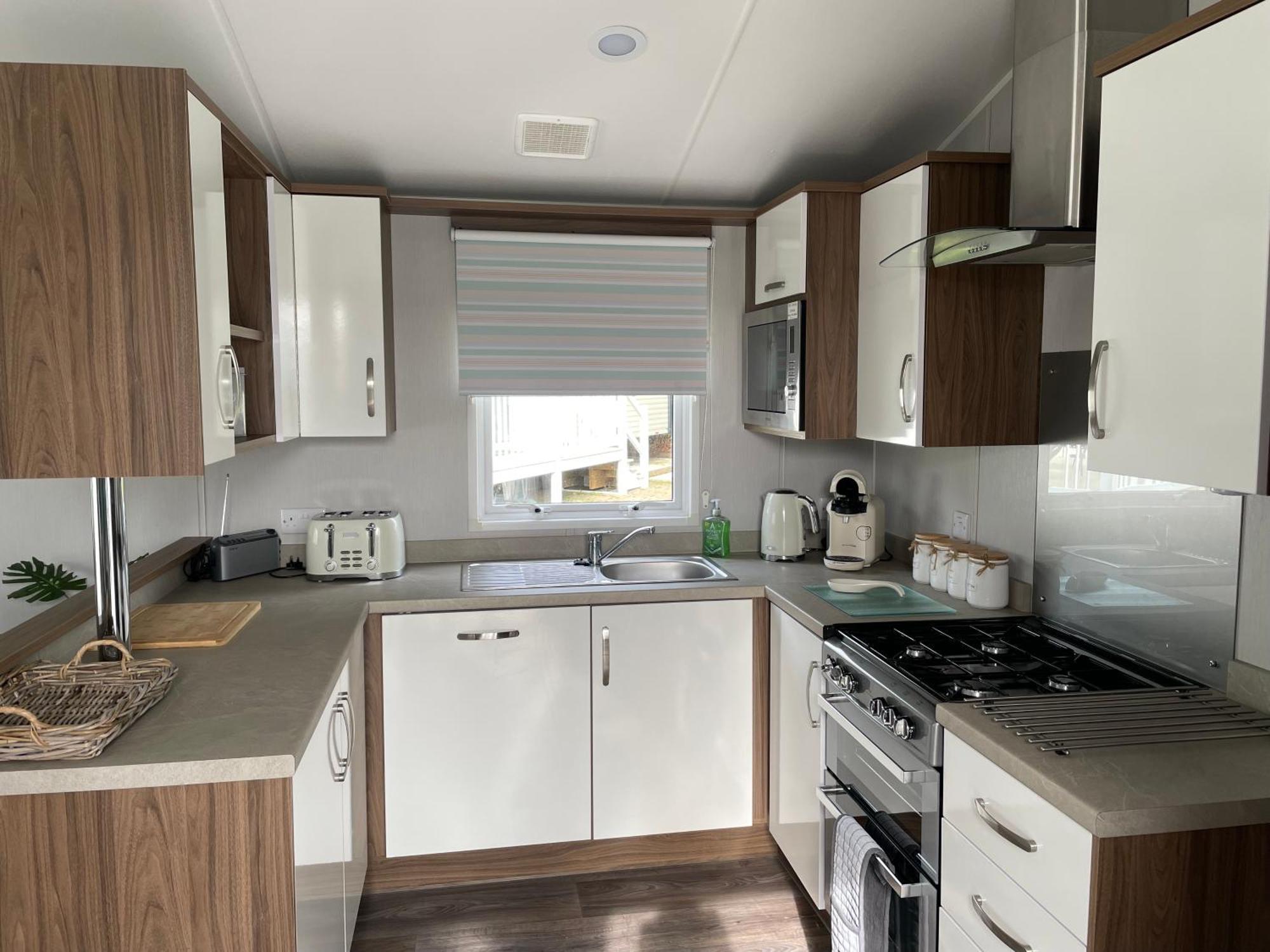 6 Berth Comfy Homely Caravan, Dog Friendly Belton with Browston Exterior foto